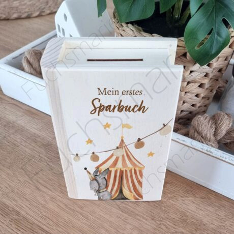 Sparbuch aus Holz mit Motiv Zirkus